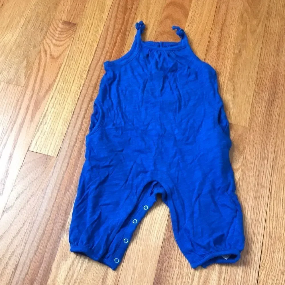 Baby gap romper